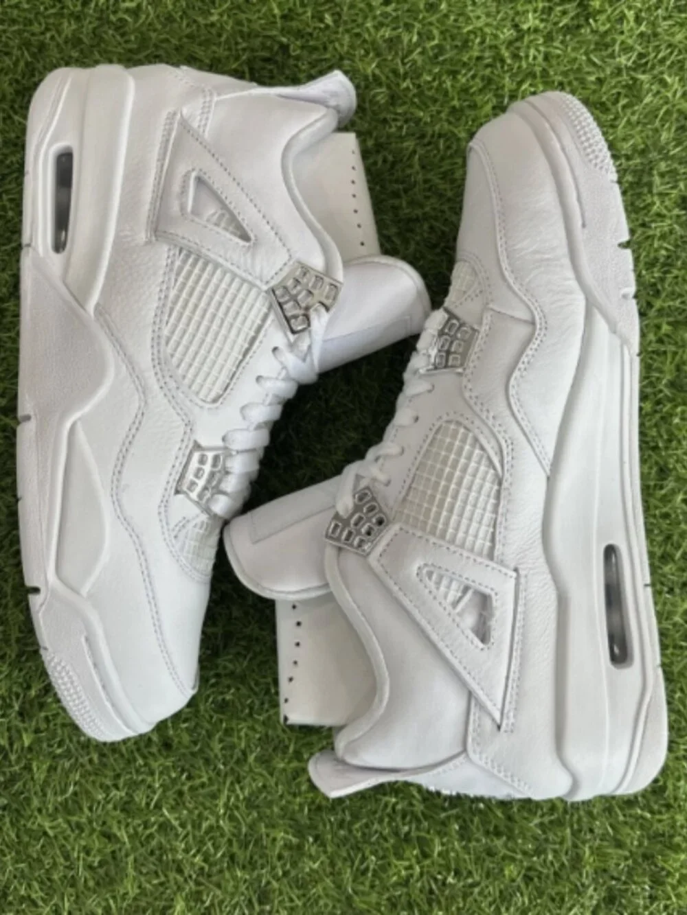 Air Jordan 4 Retro Pure Money